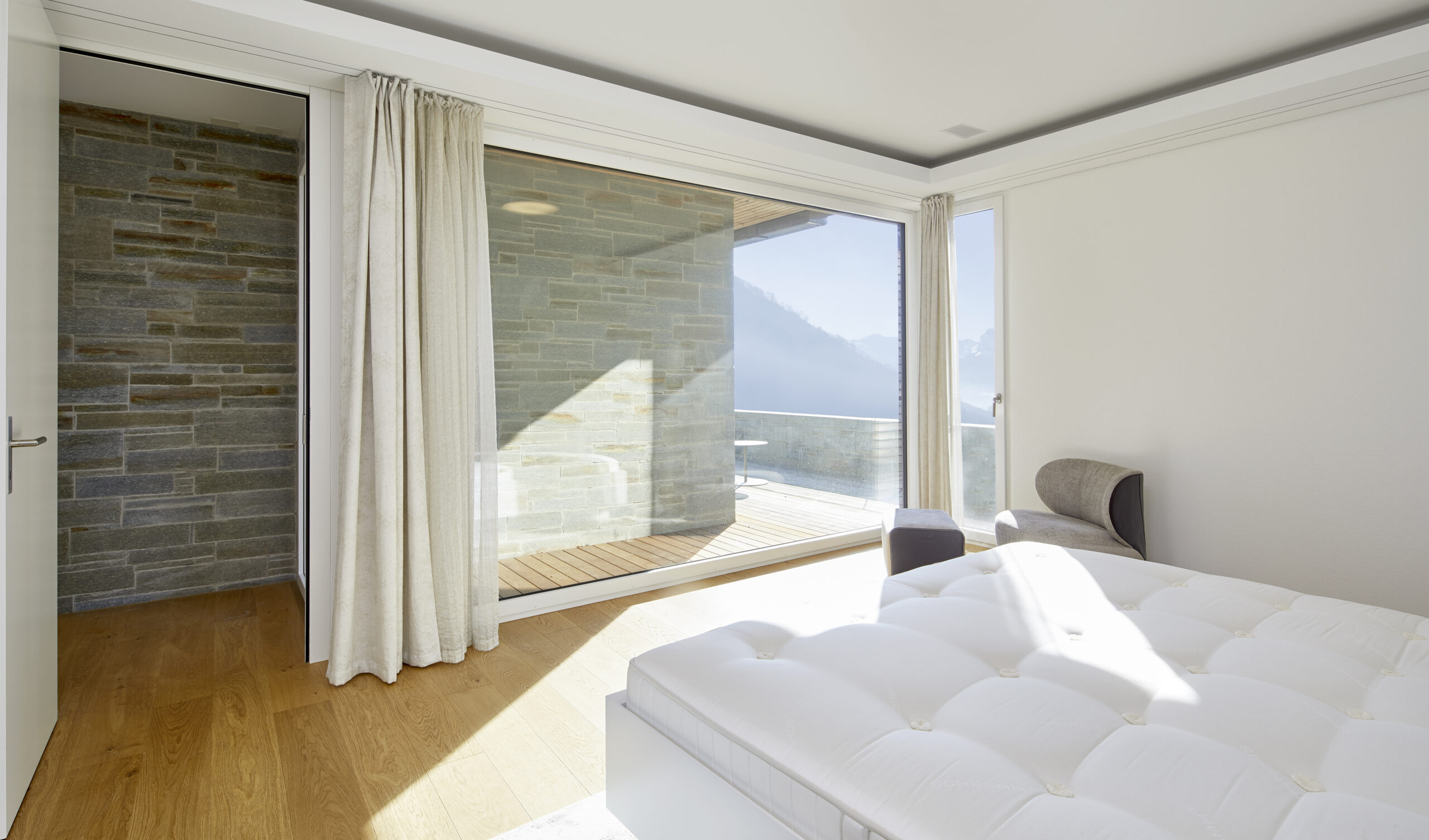Hochwertige Terrassenwohnung mit exklusivem Innenausbau und Panoramablick