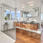 Stilvolle Terrassenwohnung mit Swimmingpool