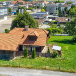 Einfamilienhaus mit Pferdestall an herrlich ländlicher Lage