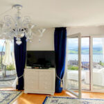 Einfamilienhaus mit Einliegerwohnung an Toplage mit See- und Bergsicht