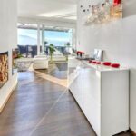 Stilvolle Terrassenwohnung mit Swimmingpool