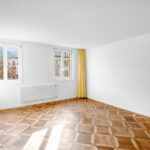 Wohnhaus mit Gewerbe im Dorfkern von Altdorf
