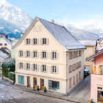 Wohnhaus mit Gewerbe im Dorfkern von Altdorf