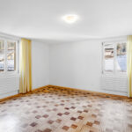 Wohnhaus mit Gewerbe im Dorfkern von Altdorf