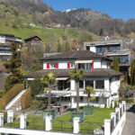 Exklusives Einfamilienhaus mit viel Umschwung und Seesicht