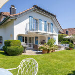 Familienparadies – freistehendes Einfamilienhaus im Landhausstil