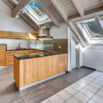 Geräumige Dachgeschosswohnung mit Bergblick im Herzen von Alpnach