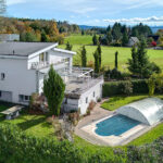 Stilvolles Wohnen mit Aussicht – Ihre Ruheoase am Waldrand