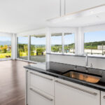 Zwischen Pilatus und Zugersee – Gartenwohnung in Panoramalage