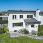 Modernisiertes Doppeleinfamilienhaus in charmantem Quartier