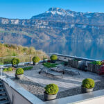 Panorama und Privatsphäre: Terrassenhaus der Extraklasse