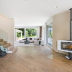 Designresidenz mit einzigartigem Gartenkonzept und urbaner Nähe zu Zug