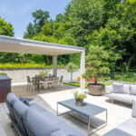 Designresidenz mit einzigartigem Gartenkonzept und urbaner Nähe zu Zug